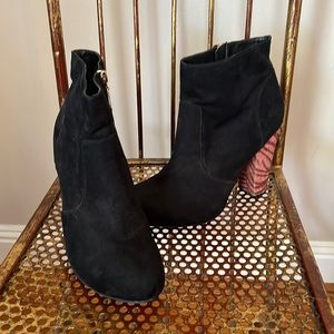 Guess Faux Suede Boot - NWOT